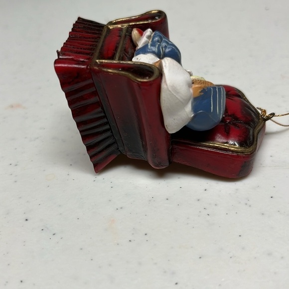 Wang’s International,Inc.1988 Napping Bear Christmas Ornament Vintage - Picture 4 of 7